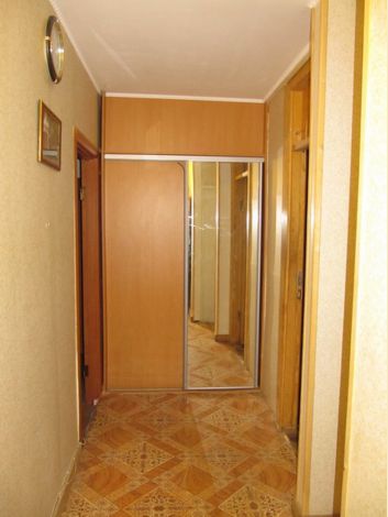 объявление недвижимость Керчь Продам 2-х комнатную квартиру в Керчи или обменяю на Киев.