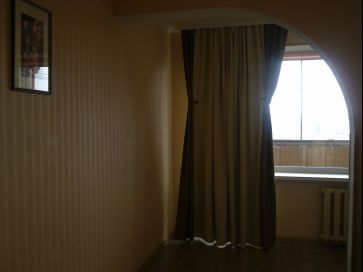 объявление недвижимость Симферополь обменяю  4-х комнатную квартиру р-не Москольца на дом в пригороде